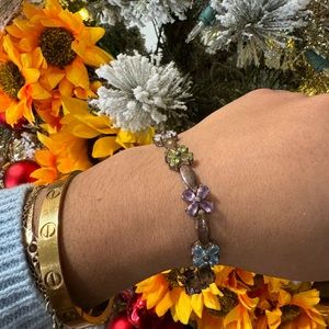 .925 sterling silver flower bracelet ✨